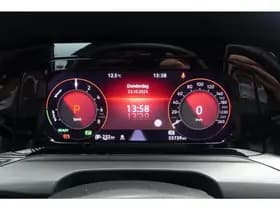 Volkswagen Golf 1.4 eHybrid Style Urano grey thumbnail 23