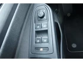 Volkswagen Golf 1.4 eHybrid Style Urano grey thumbnail 34