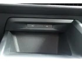 Volkswagen Golf 1.4 eHybrid Style Urano grey thumbnail 37