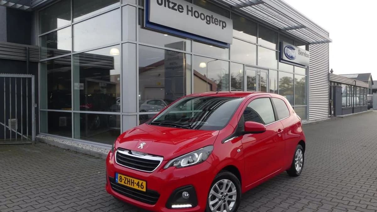 Peugeot 108 1.0 VTi Active Vernismetaallak gris — foto 1