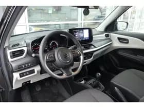 Suzuki Swift 1.2 Select Smart Hybrid thumbnail 17