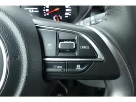 Suzuki Swift 1.2 Select Smart Hybrid thumbnail 22