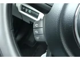 Suzuki Swift 1.2 Select Smart Hybrid thumbnail 23