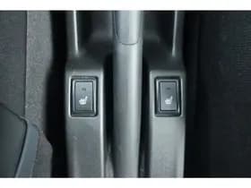 Suzuki Swift 1.2 Select Smart Hybrid thumbnail 35