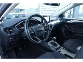 Ford Focus Wagon 1.0 EcoBoost Titanium Business thumbnail 18