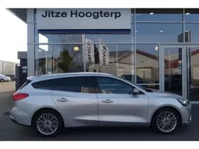 Ford Focus Wagon 1.0 EcoBoost Titanium Business thumbnail 7