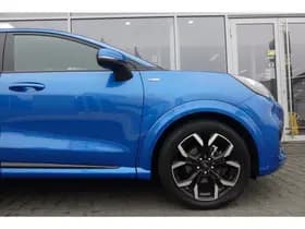 Ford Puma 1.0 EcoBoost Hybrid ST-Line X Desert Island Blue thumbnail 8