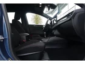 Ford Focus Wagon 1.0 EcoBoost Hybrid ST Line thumbnail 19