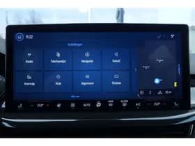 Ford Focus Wagon 1.0 EcoBoost Hybrid ST Line thumbnail 31