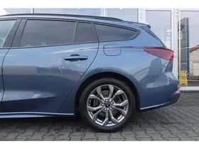 Ford Focus Wagon 1.0 EcoBoost Hybrid ST Line thumbnail 9