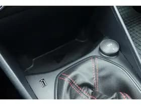 Ford Fiesta 1.0 EcoBoost Hybrid ST-Line thumbnail 35