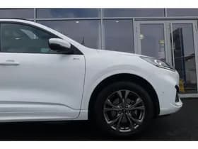 Ford Kuga thumbnail 8