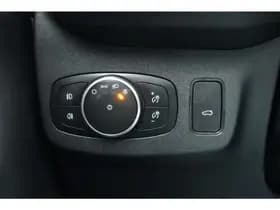 Ford Puma 1.0 EcoBoost ST-Line X Vignale thumbnail 40