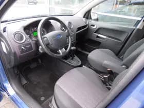 Ford Fusion 1.6-16V Futura thumbnail 10