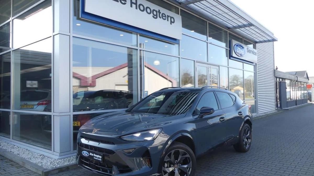 Cupra Formentor 1.5 eTSI Business Edition Blue — foto 1