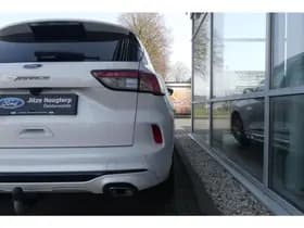 Ford Kuga 2.5 PHEV Vignale thumbnail 4