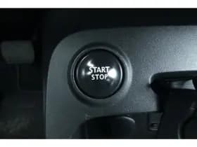 Renault Captur thumbnail 39