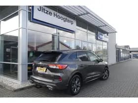 Ford Kuga thumbnail 2