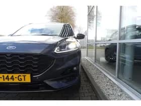 Ford Kuga thumbnail 3