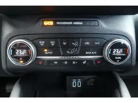 Ford Kuga thumbnail 31