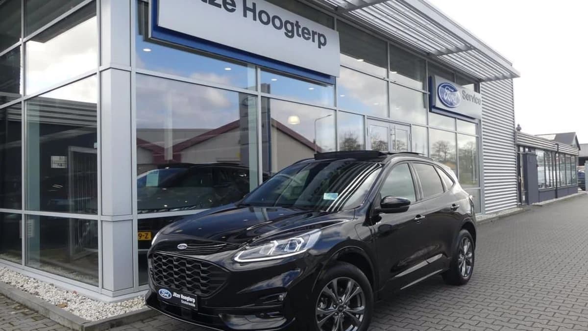Ford Kuga 2.5 PHEV ST-Line X zwart — foto 1