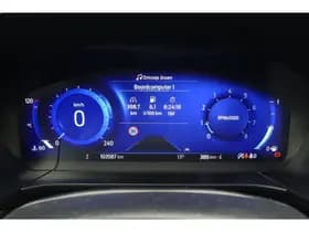 Ford Kuga 1.5 EcoBoost ST-Line X thumbnail 27