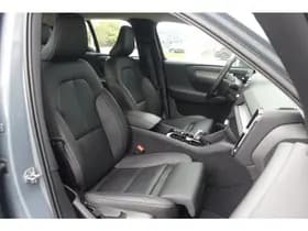 Volvo XC40 thumbnail 21