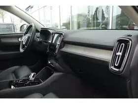 Volvo XC40 thumbnail 23