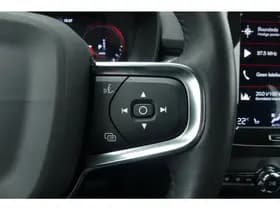 Volvo XC40 thumbnail 26