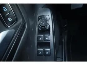 Ford Kuga 2.5 PHEV ST-Line X Blue Metallic (Pn4ft) thumbnail 37