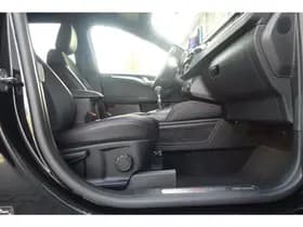 Ford Kuga 1.5 EcoBoost ST-Line X thumbnail 24