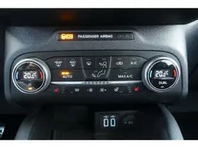 Ford Kuga 1.5 EcoBoost ST-Line X thumbnail 32