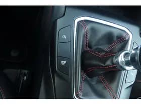 Ford Kuga 1.5 EcoBoost ST-Line X thumbnail 42