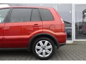 Ford Fusion 1.6-16V Futura thumbnail 9