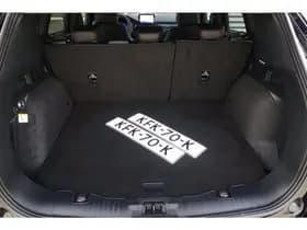 Ford Kuga thumbnail 12