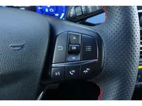 Ford Kuga thumbnail 28