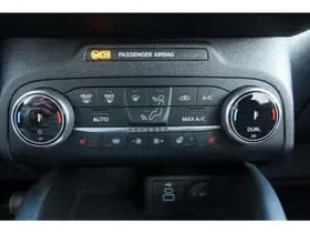 Ford Kuga thumbnail 32