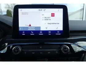 Ford Kuga thumbnail 33