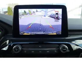 Ford Kuga thumbnail 36