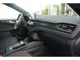 Ford Kuga thumbnail 23