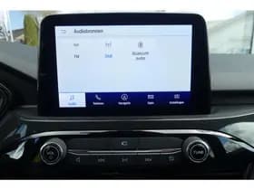 Ford Kuga thumbnail 33