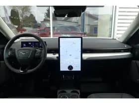 Ford Mustang thumbnail 25