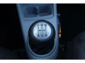 Suzuki Alto thumbnail 23