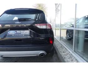 Ford Kuga thumbnail 4