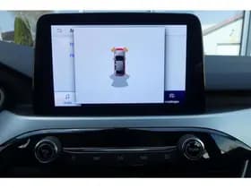 Ford Kuga thumbnail 31