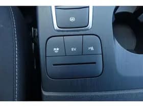 Ford Kuga thumbnail 35