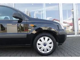 Ford Fusion thumbnail 8