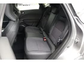 Renault Captur thumbnail 16