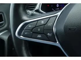 Renault Captur thumbnail 23