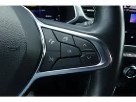 Renault Captur thumbnail 24